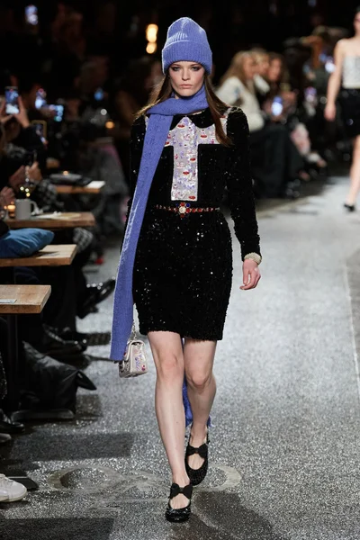 Look 68